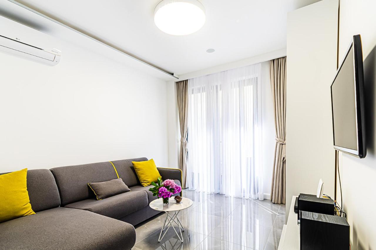 Miramare Apartments Przno Экстерьер фото